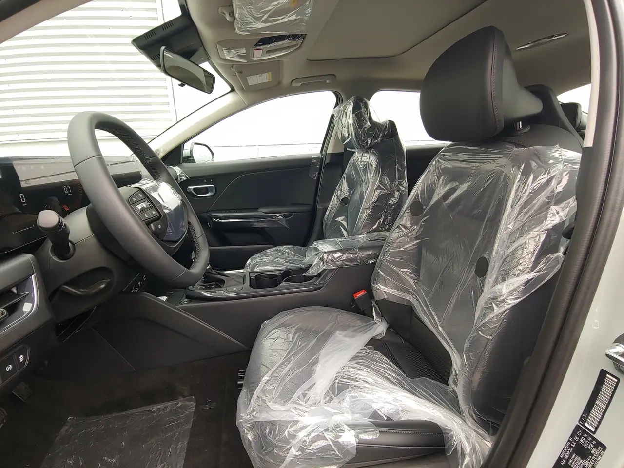 Kia K4 снимка Kia K4