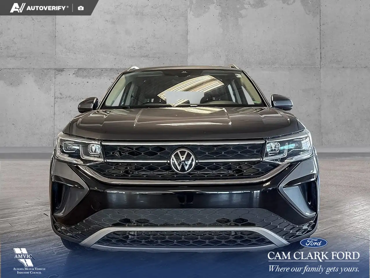 Volkswagen Taos снимка Volkswagen Taos