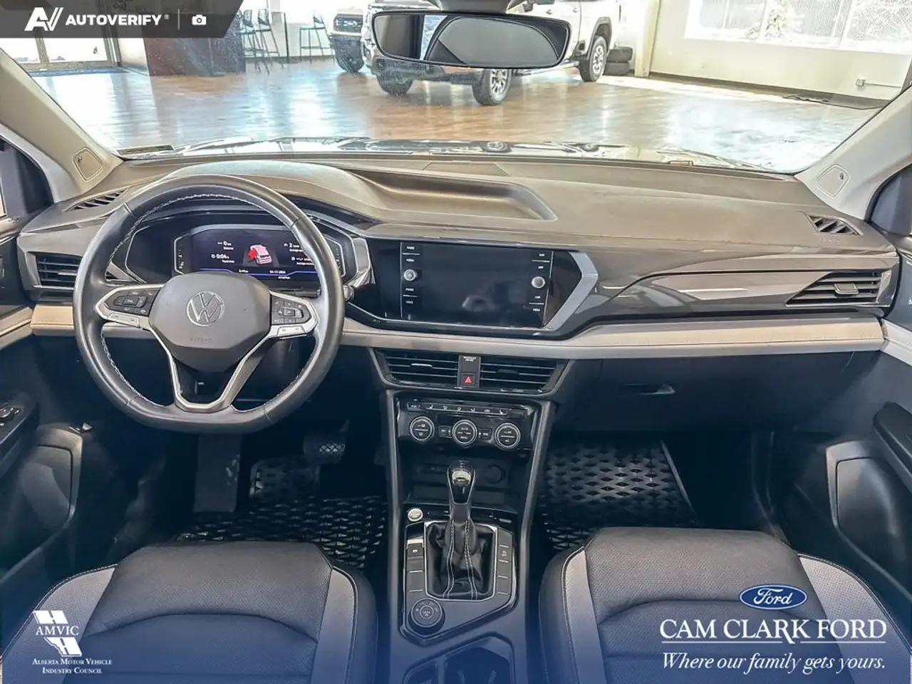 Volkswagen Taos снимка Volkswagen Taos
