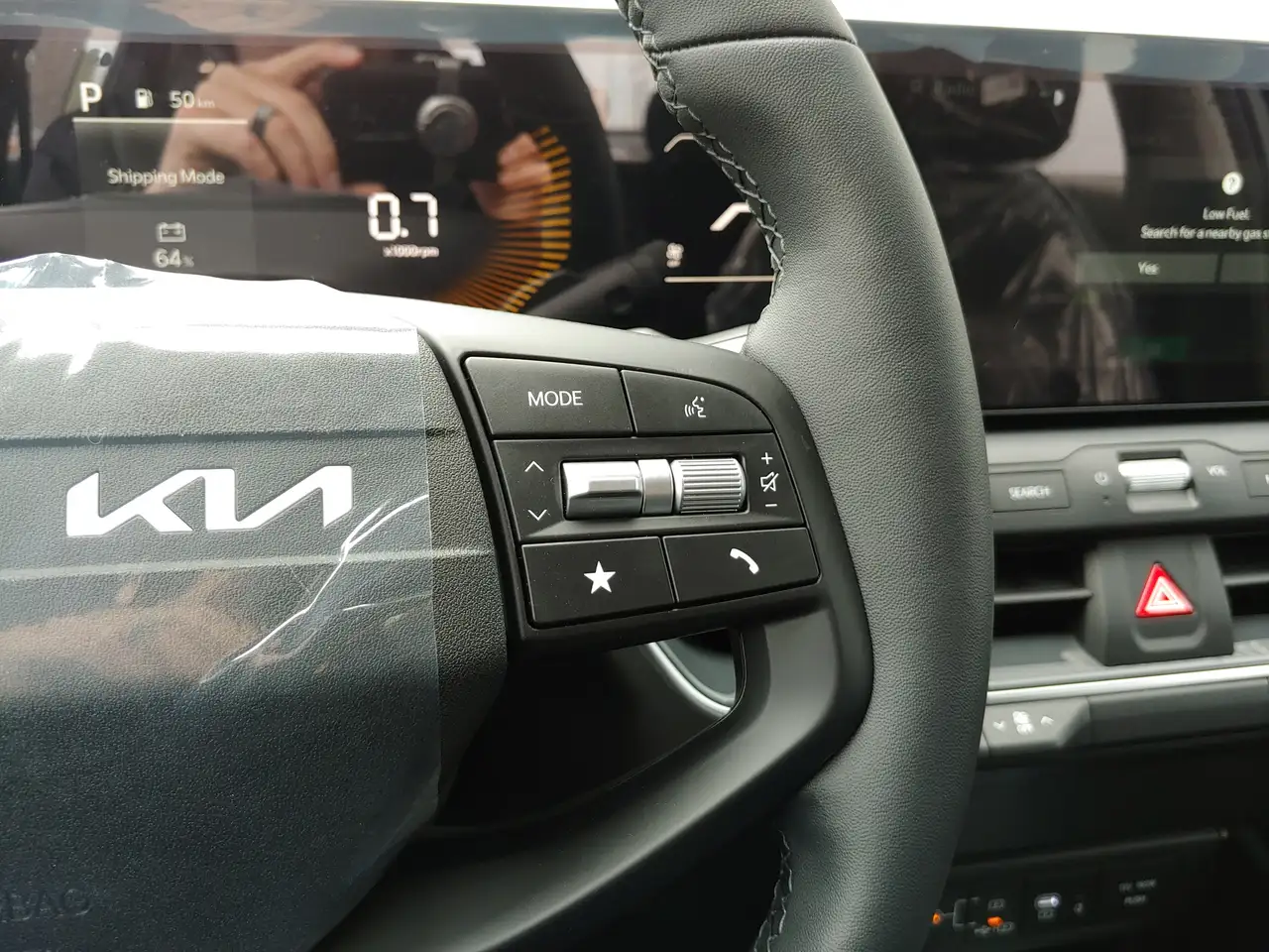 Kia K4 снимка Kia K4