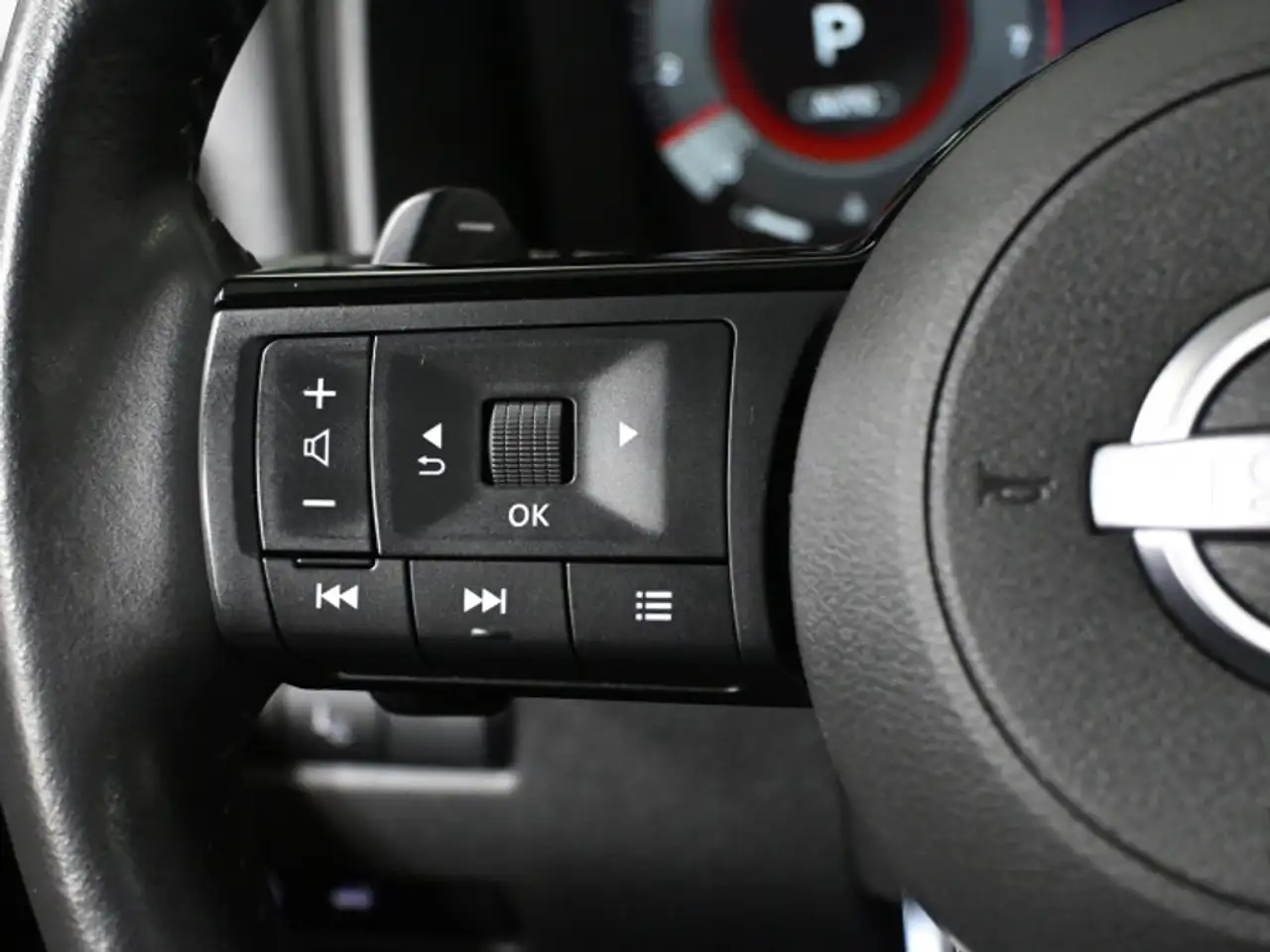Nissan Rogue photo Nissan Rogue