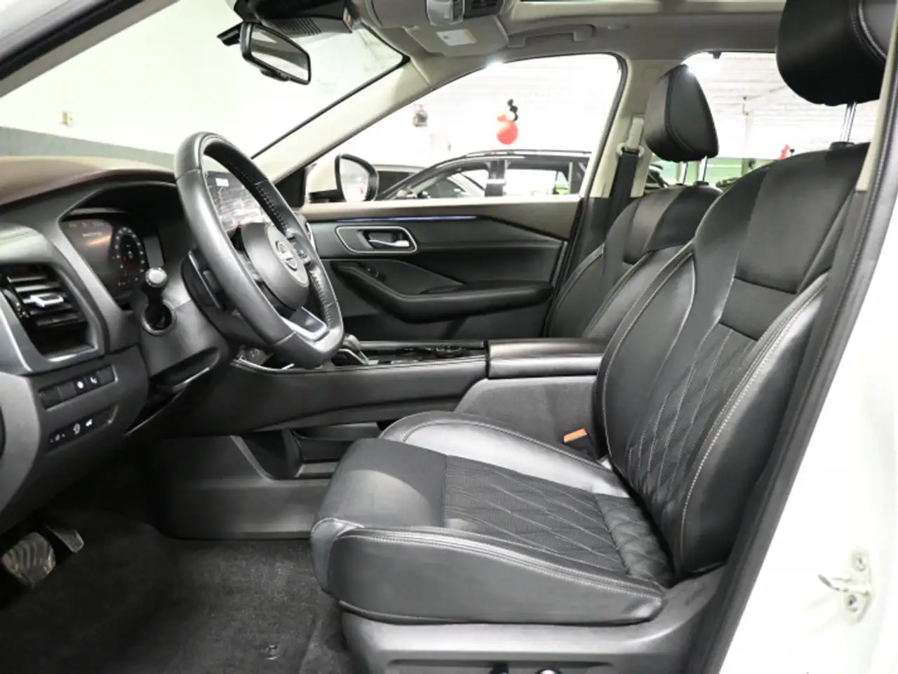 Nissan Rogue photo Nissan Rogue