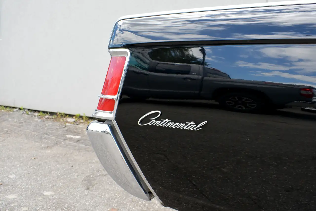 Lincoln Continental fotografie Lincoln Continental