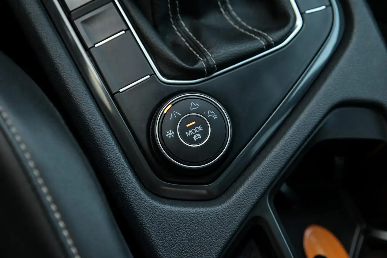 Volkswagen Tiguan снимка Volkswagen Tiguan