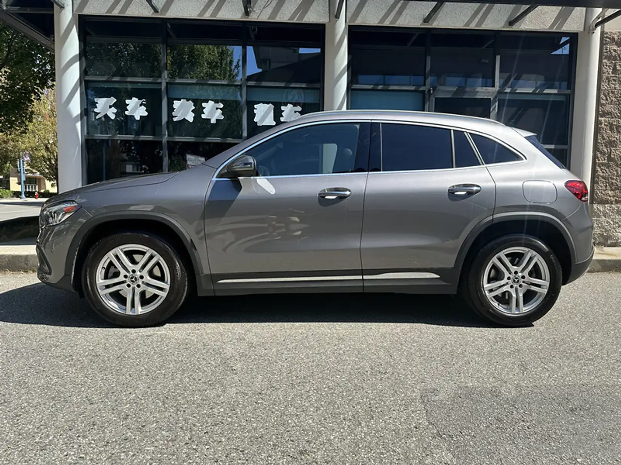 Mercedes-Benz GLA photo Mercedes-Benz GLA