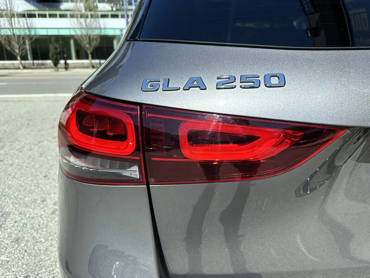Mercedes-Benz GLA photo Mercedes-Benz GLA