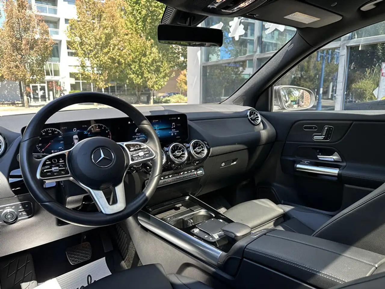 Mercedes-Benz GLA photo Mercedes-Benz GLA