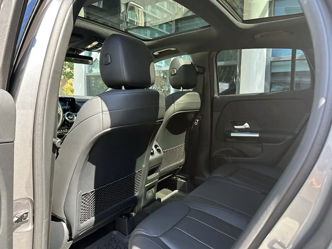 Mercedes-Benz GLA photo Mercedes-Benz GLA