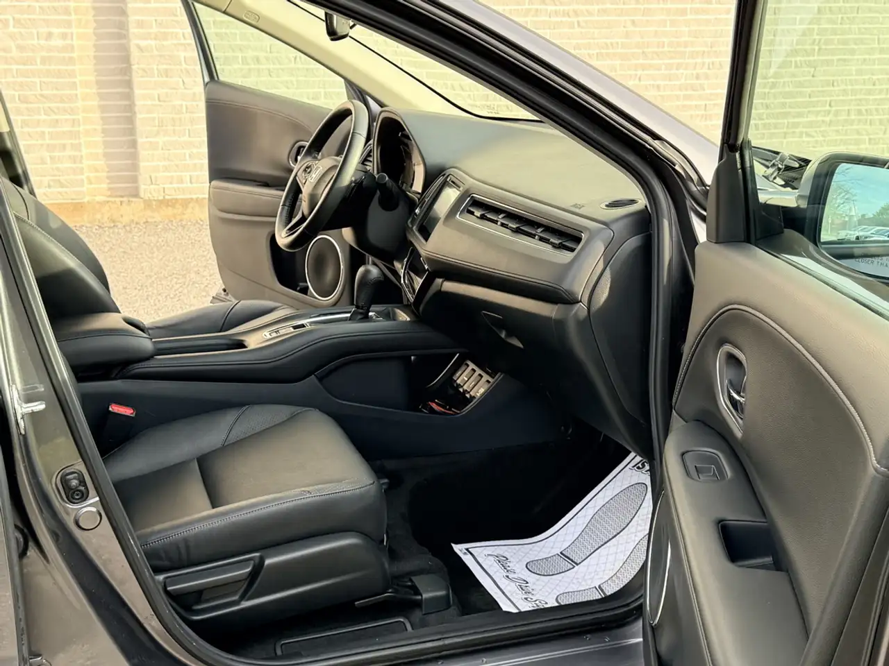 Honda HR-V photo Honda HR-V