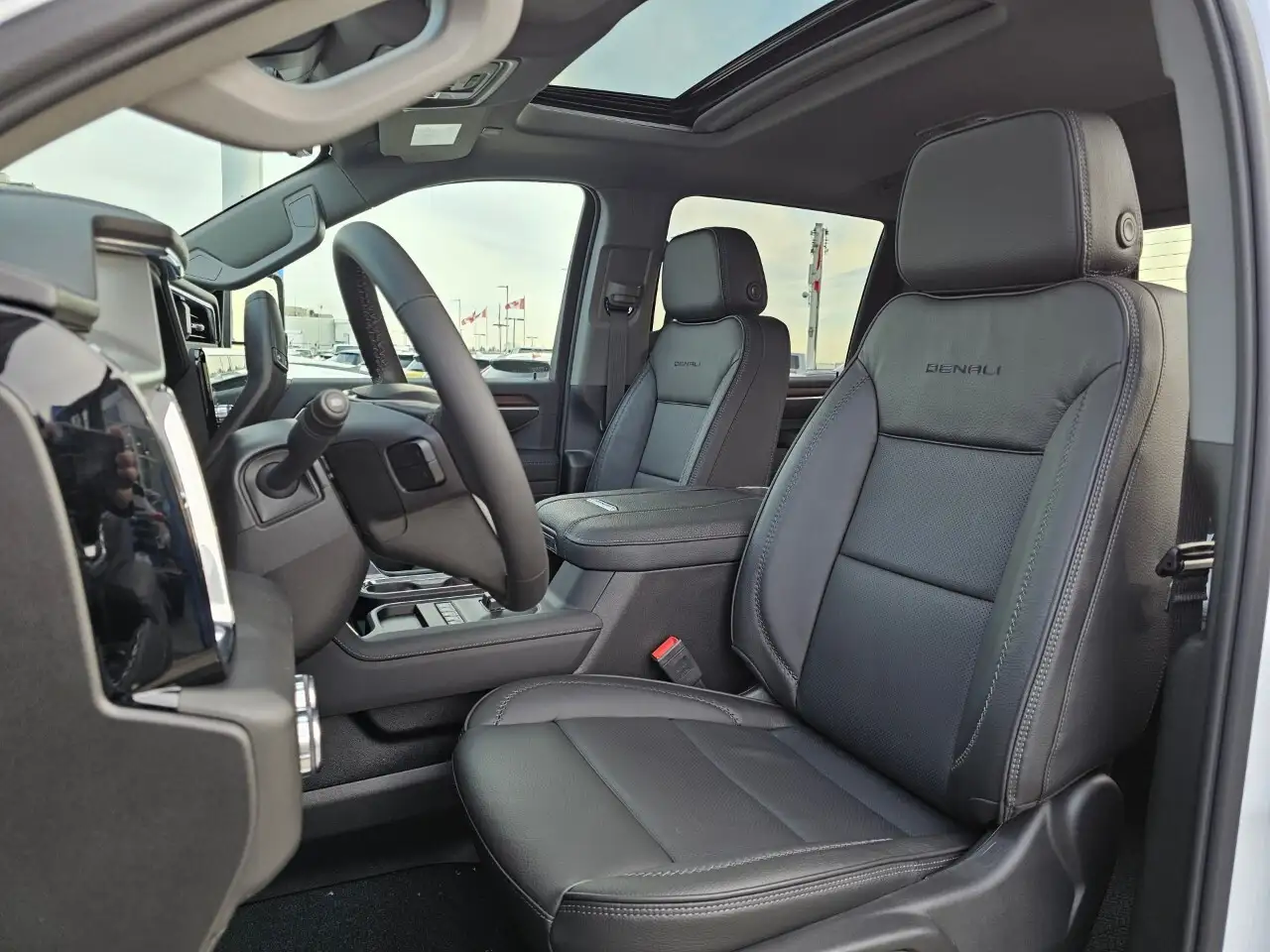 GMC Sierra 3500HD снимка GMC Sierra 3500HD