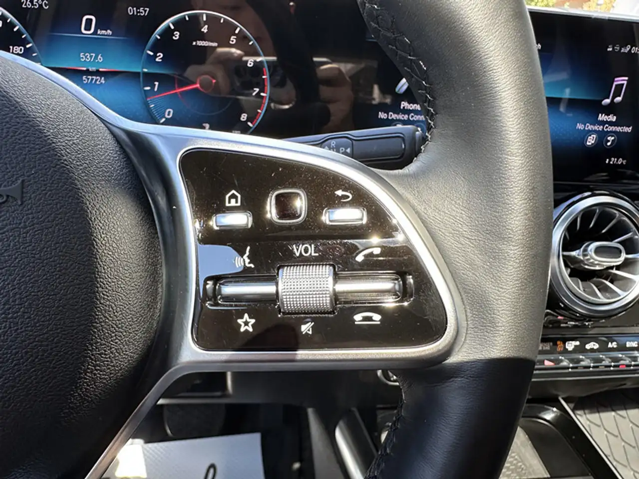 Mercedes-Benz GLA photo Mercedes-Benz GLA