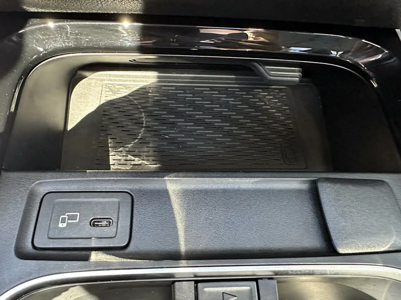 Mercedes-Benz GLA photo Mercedes-Benz GLA