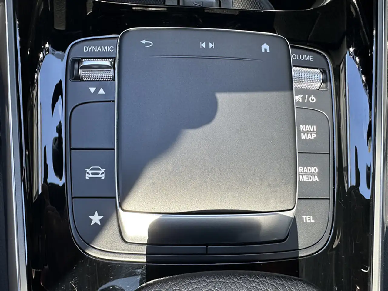 Mercedes-Benz GLA photo Mercedes-Benz GLA