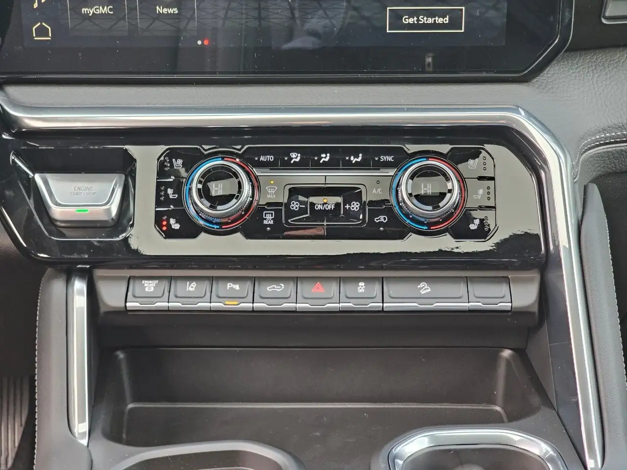GMC Sierra 3500HD снимка GMC Sierra 3500HD