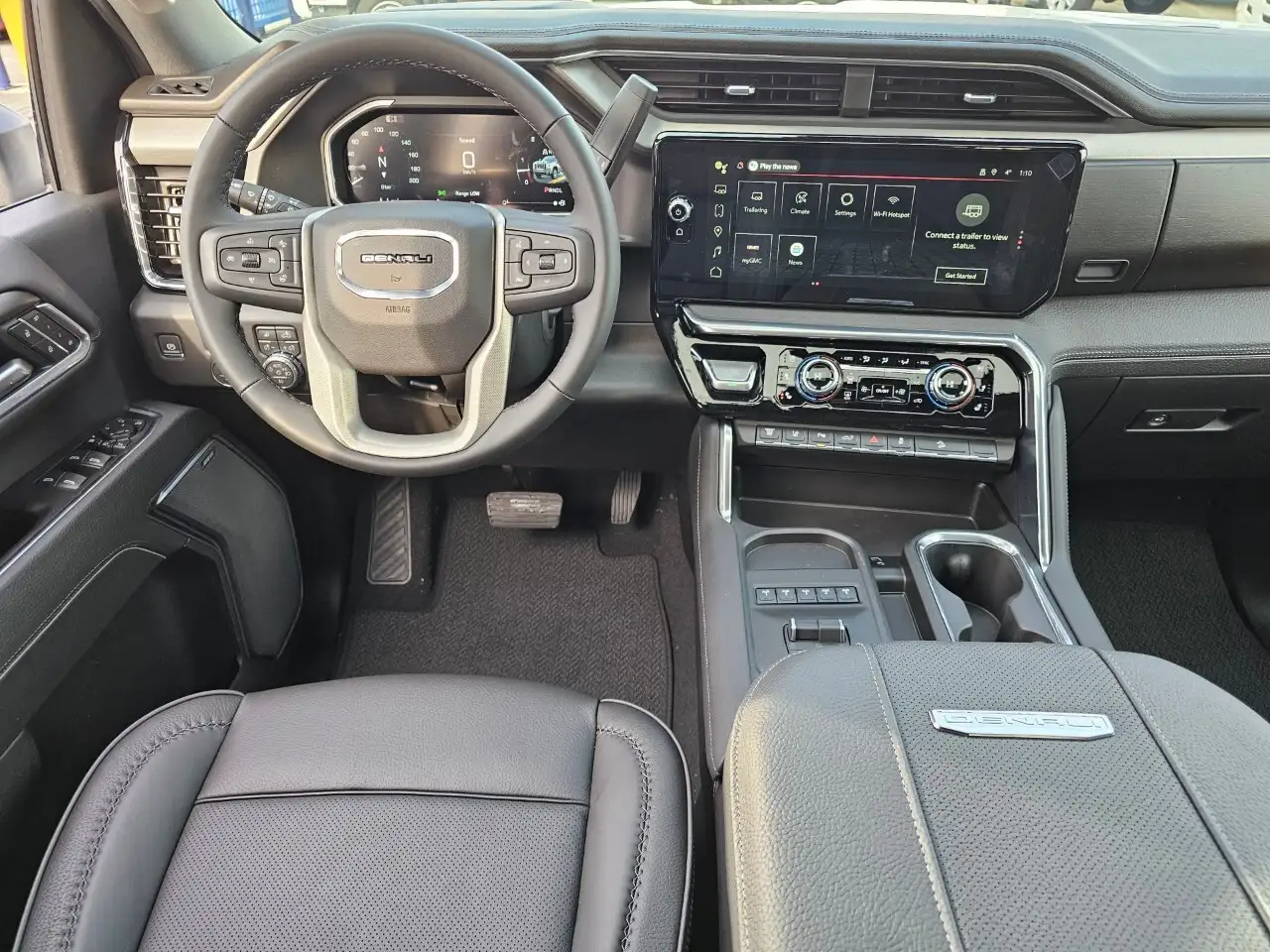 GMC Sierra 3500HD снимка GMC Sierra 3500HD