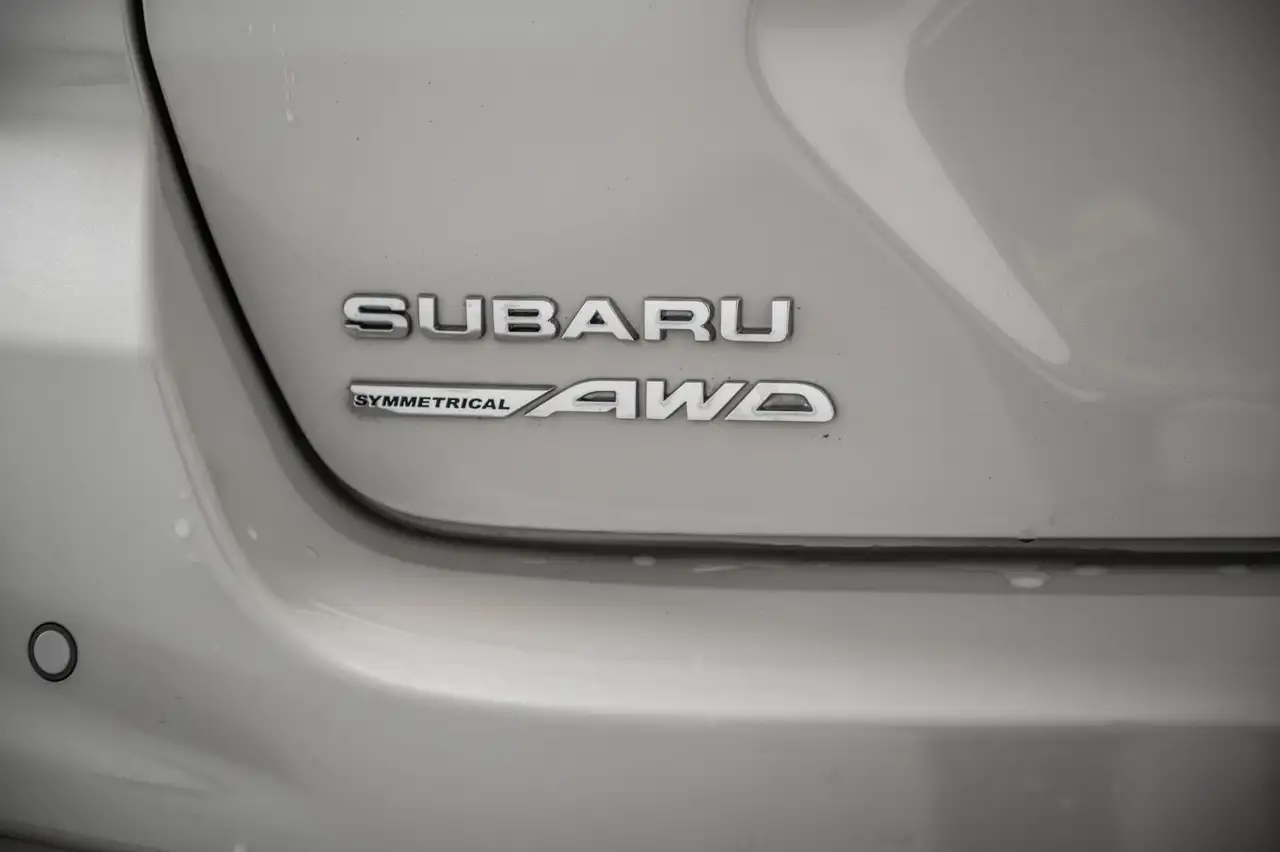 Subaru Impreza photo Subaru Impreza
