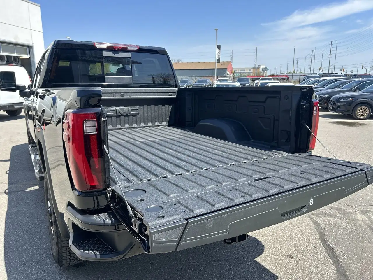 GMC Sierra 3500 photo GMC Sierra 3500