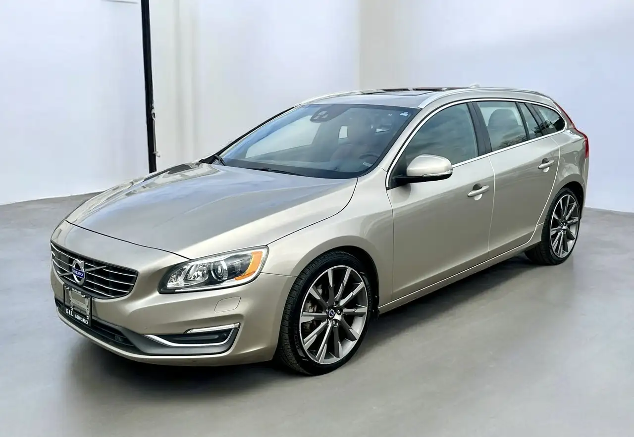 Volvo V60 photo Volvo V60