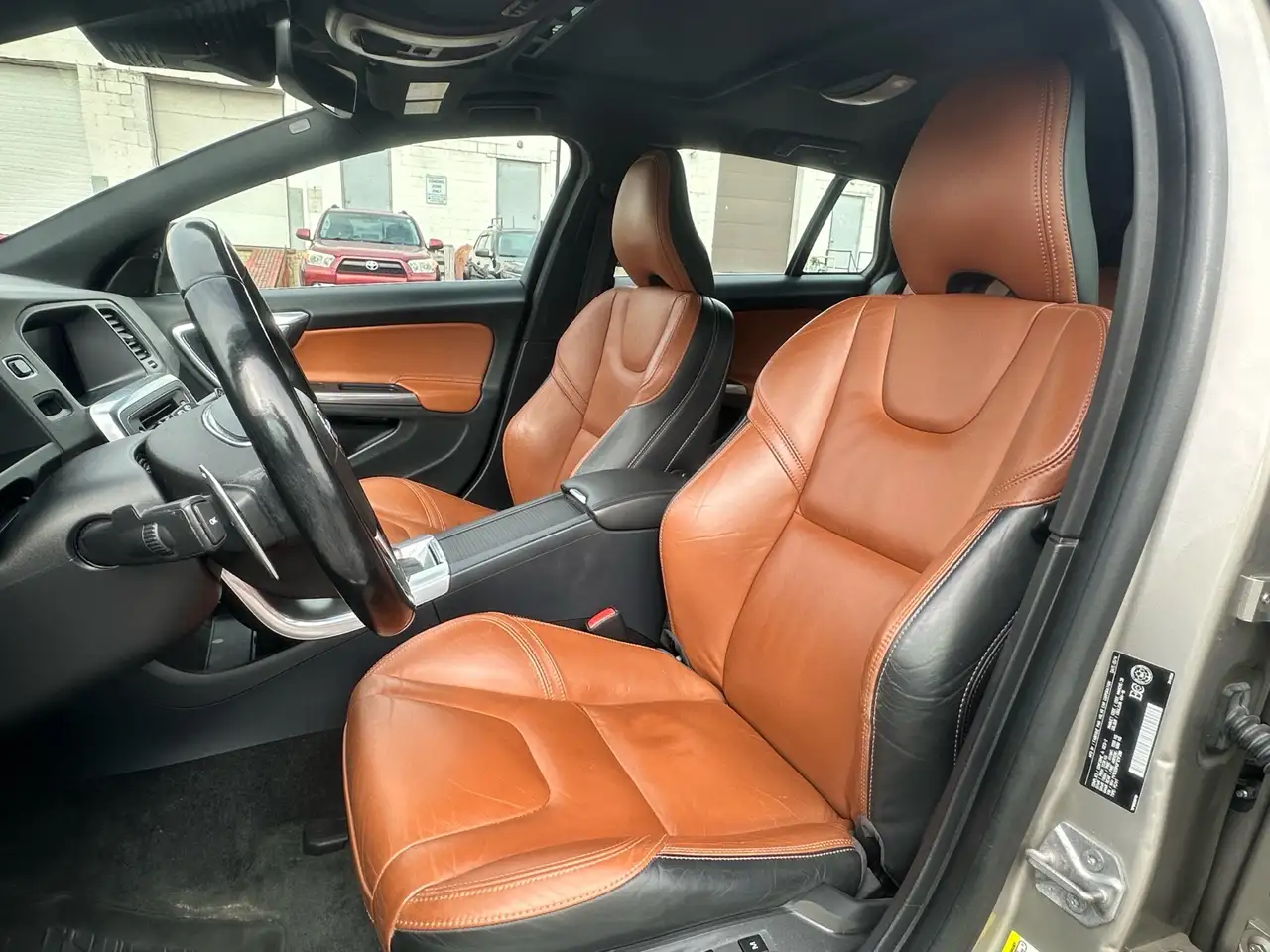 Volvo V60 photo Volvo V60