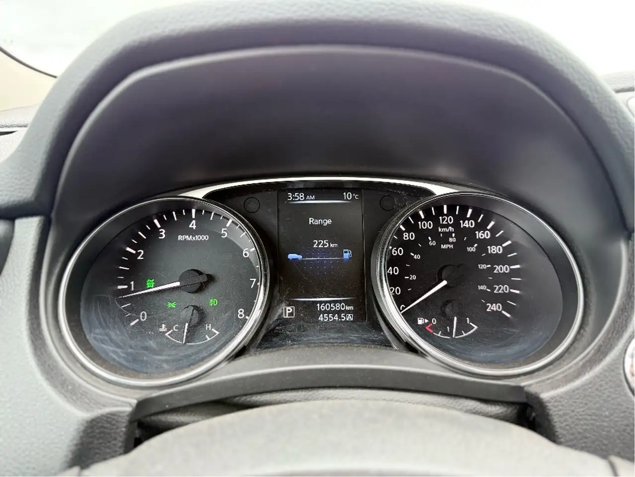 Nissan Rogue fotografie Nissan Rogue