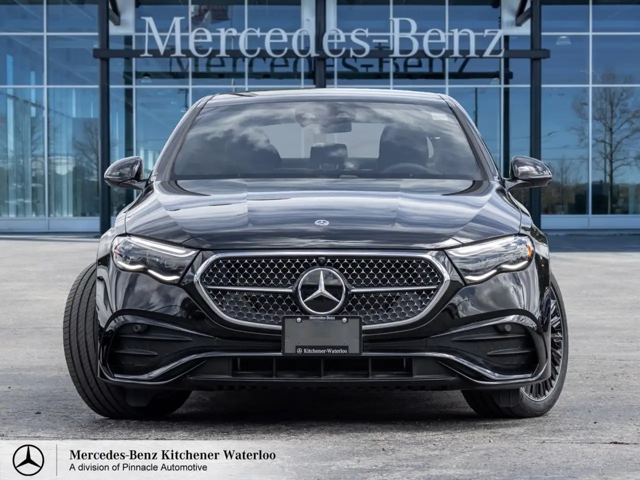 Mercedes-Benz E-Class photo Mercedes-Benz E-Class