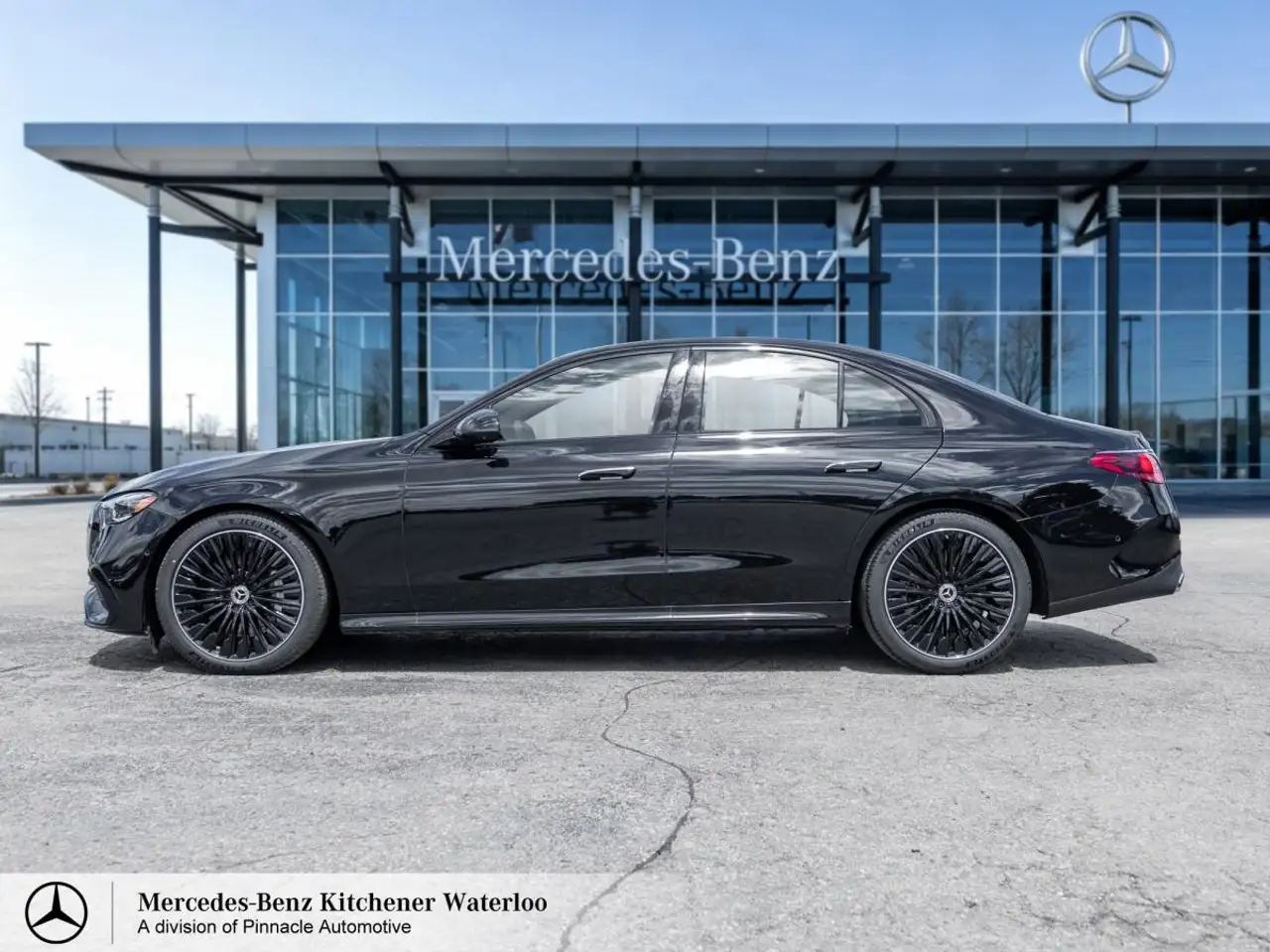 Mercedes-Benz E-Class photo Mercedes-Benz E-Class