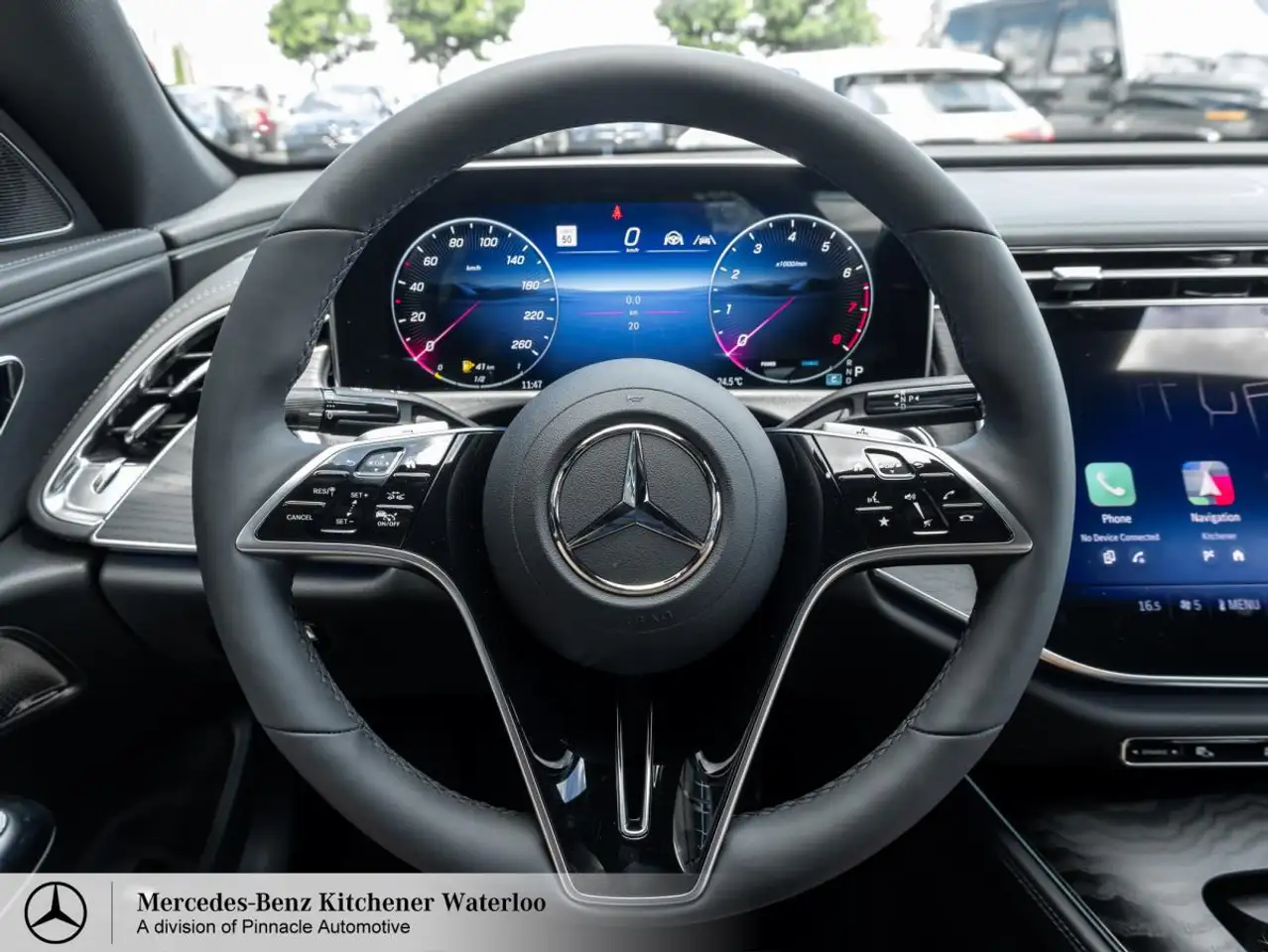 Mercedes-Benz E-Class photo Mercedes-Benz E-Class