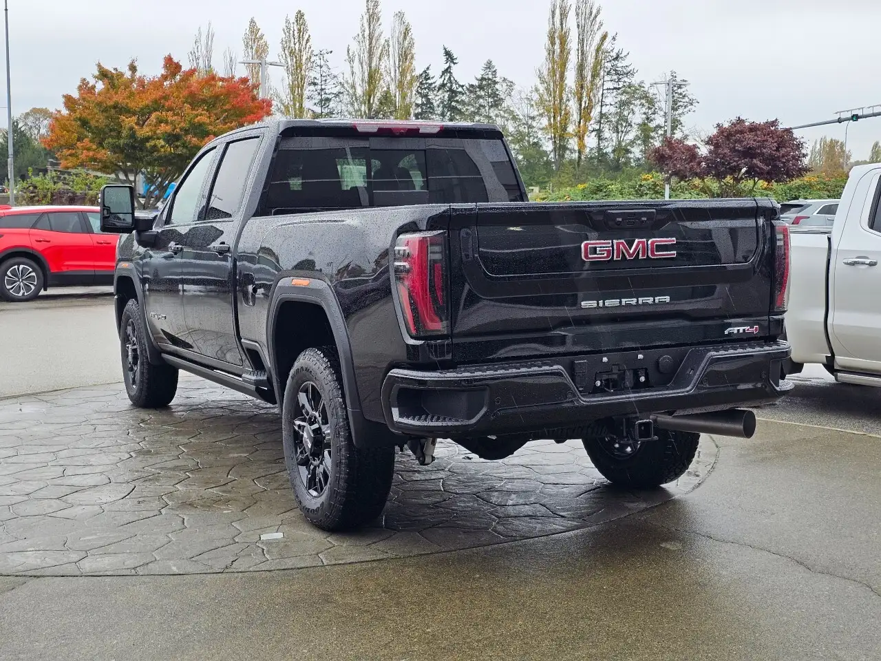 GMC Sierra 3500HD снимка GMC Sierra 3500HD