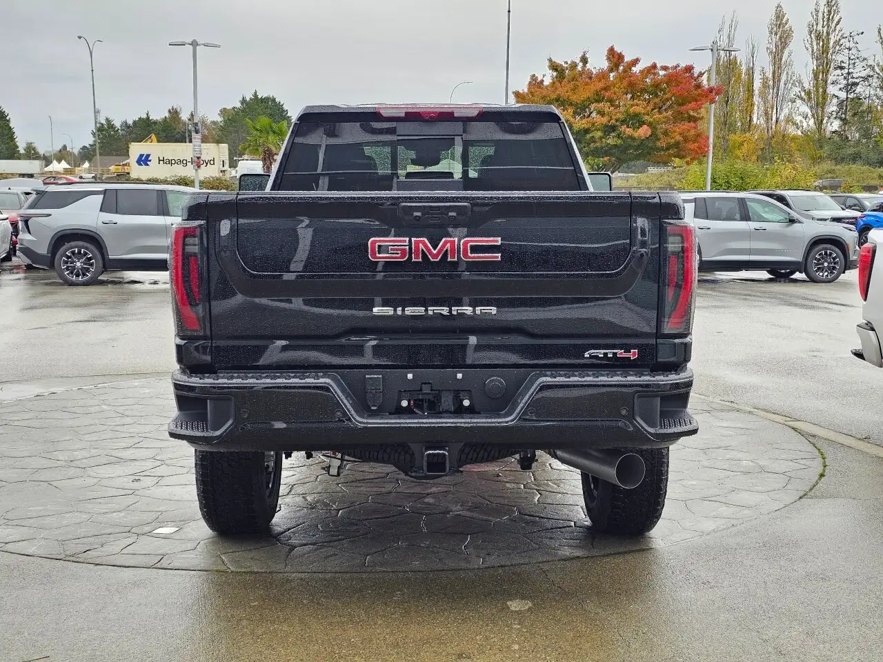 GMC Sierra 3500HD снимка GMC Sierra 3500HD