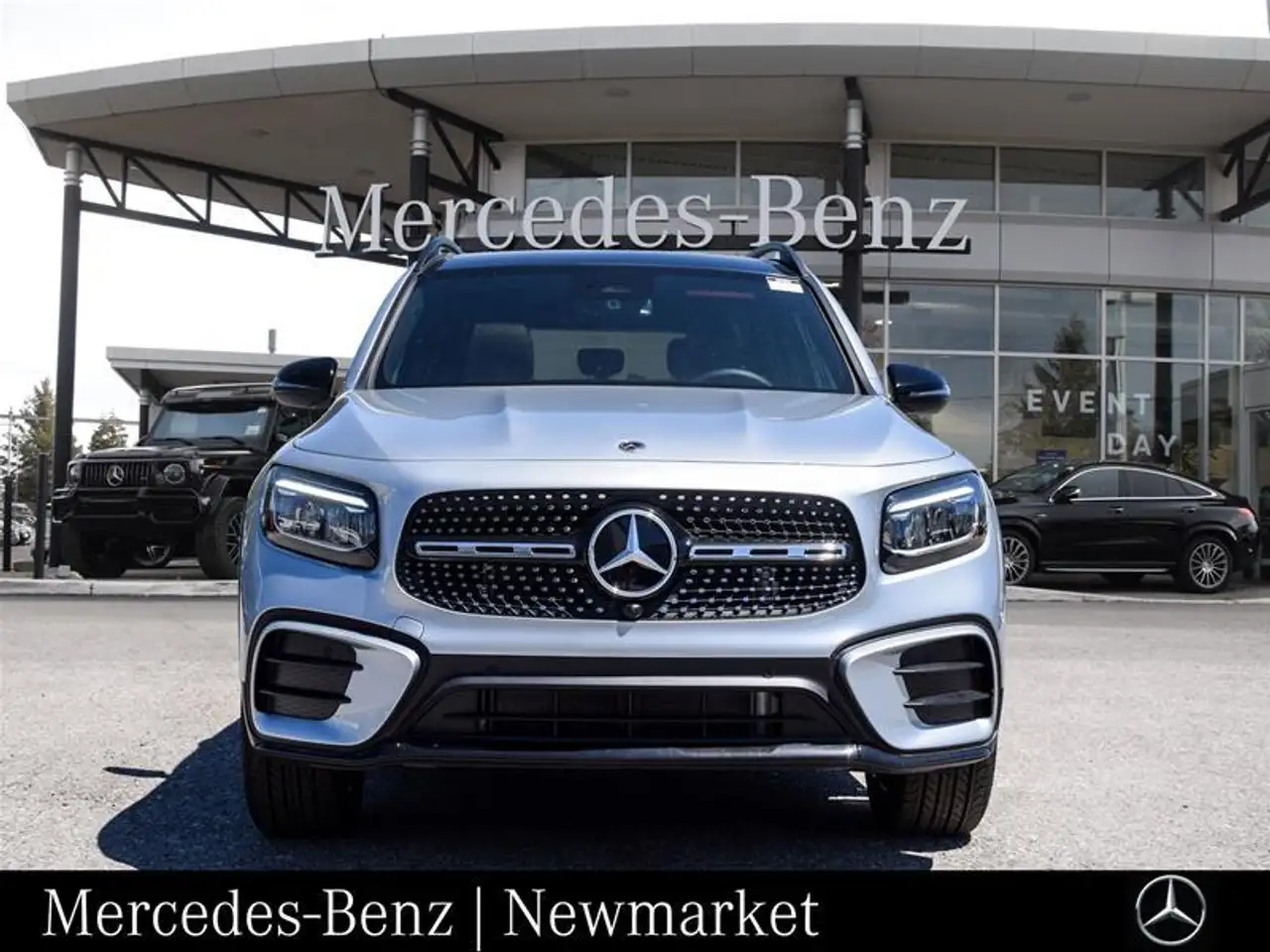 Mercedes-Benz GLB photo Mercedes-Benz GLB