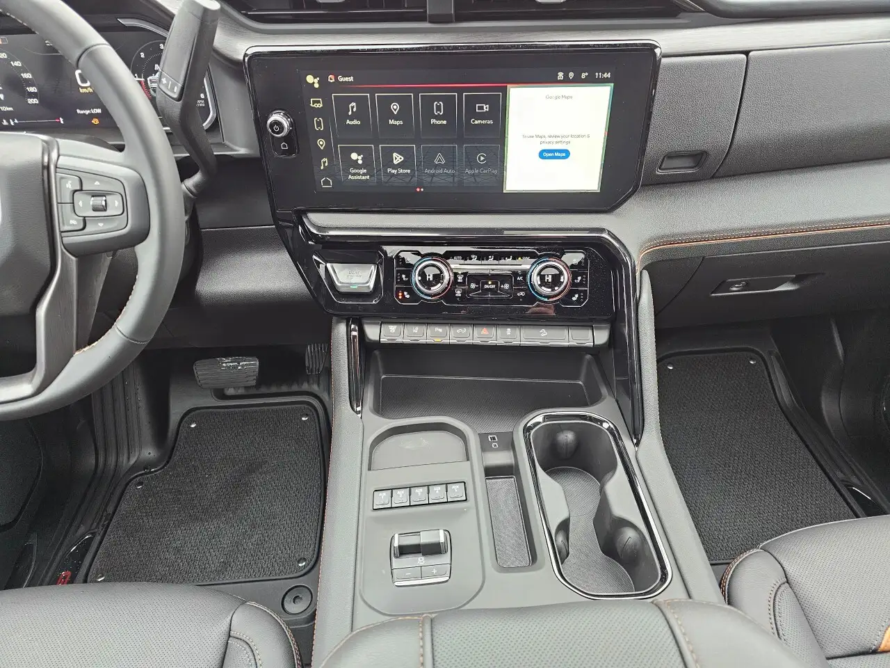 GMC Sierra 3500HD снимка GMC Sierra 3500HD
