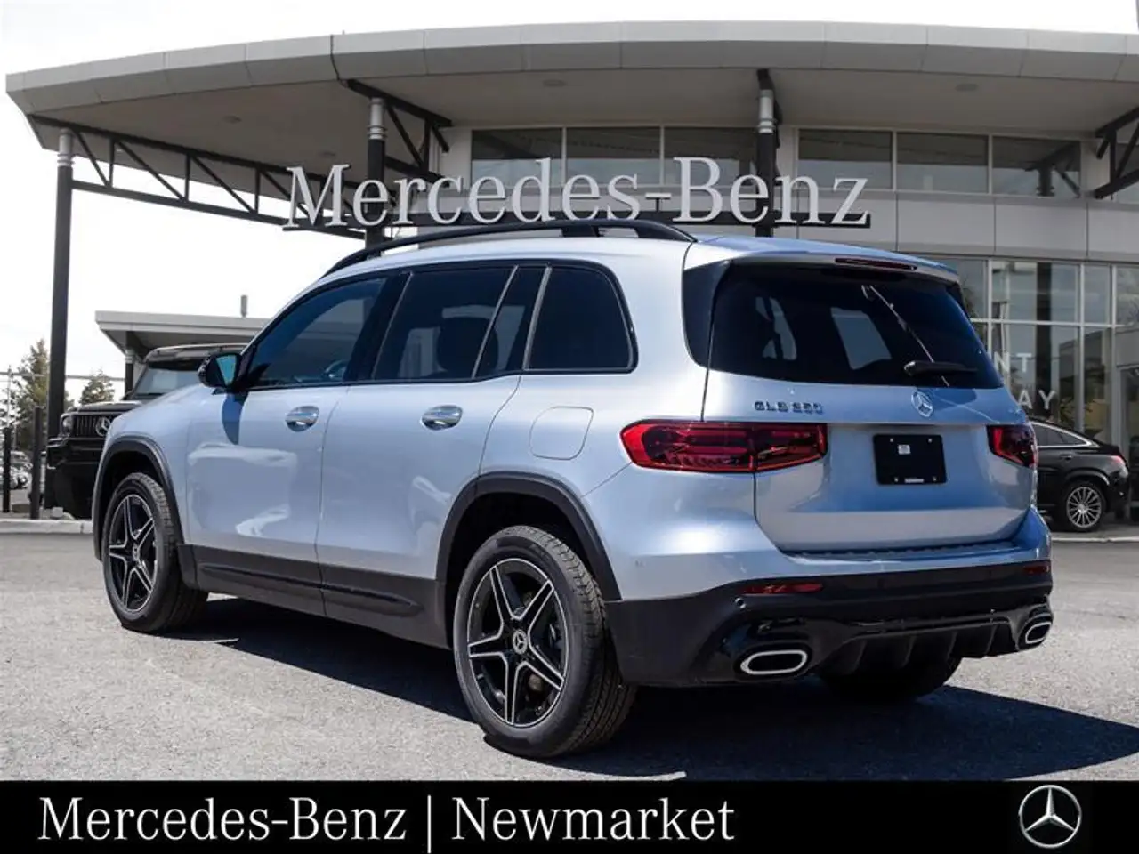 Mercedes-Benz GLB photo Mercedes-Benz GLB