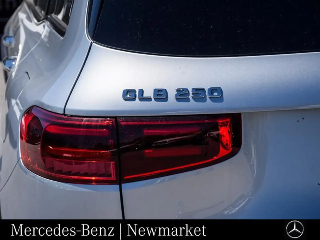 Mercedes-Benz GLB photo Mercedes-Benz GLB