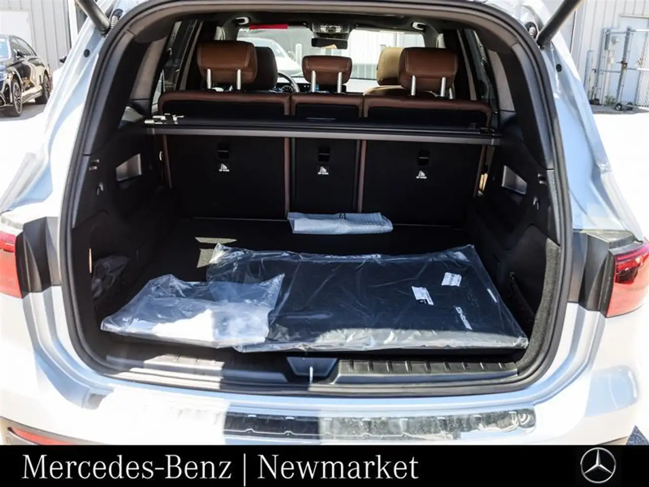 Mercedes-Benz GLB photo Mercedes-Benz GLB