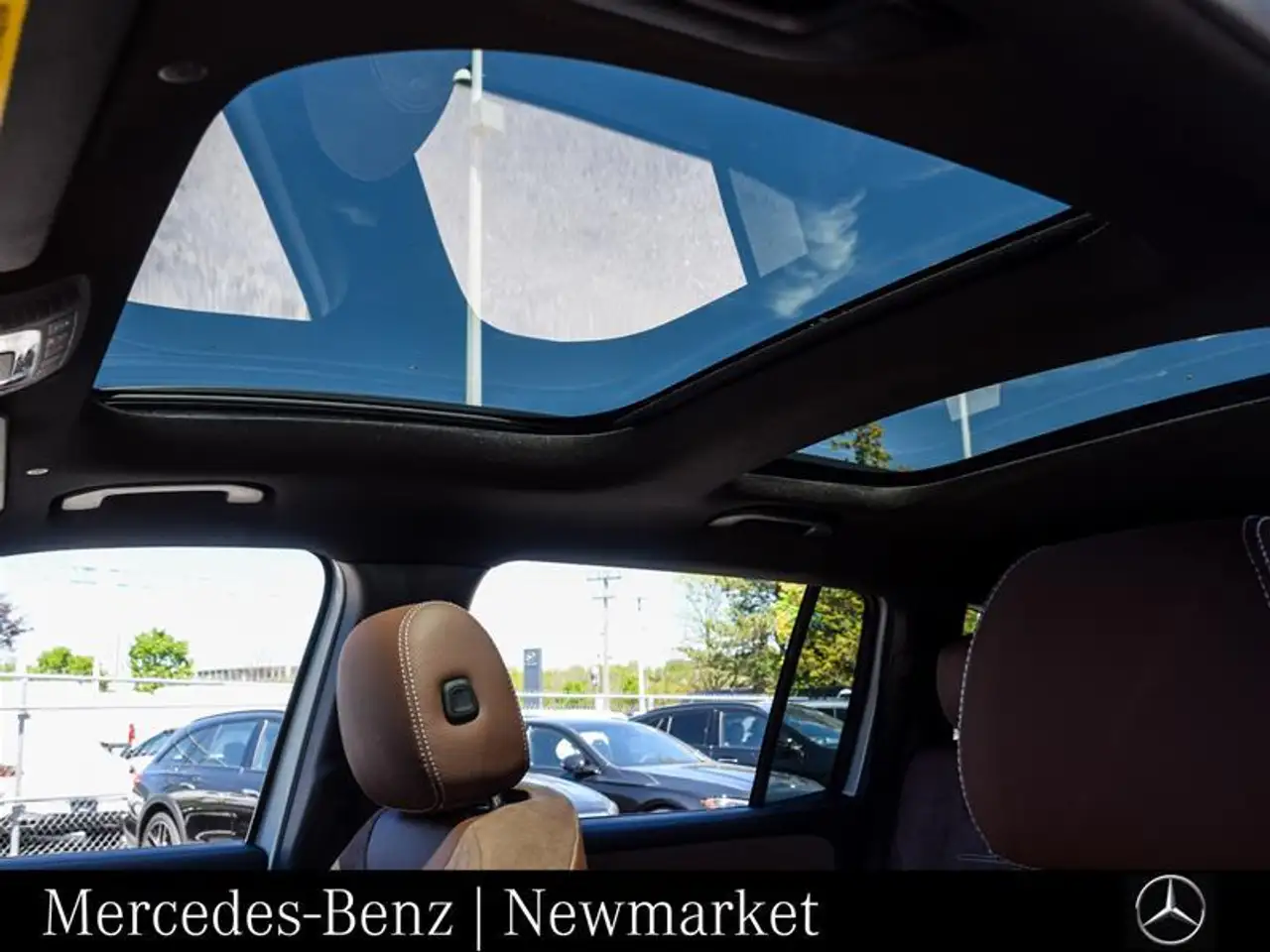 Mercedes-Benz GLB photo Mercedes-Benz GLB