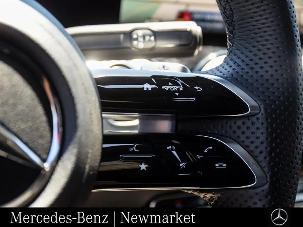 Mercedes-Benz GLB photo Mercedes-Benz GLB