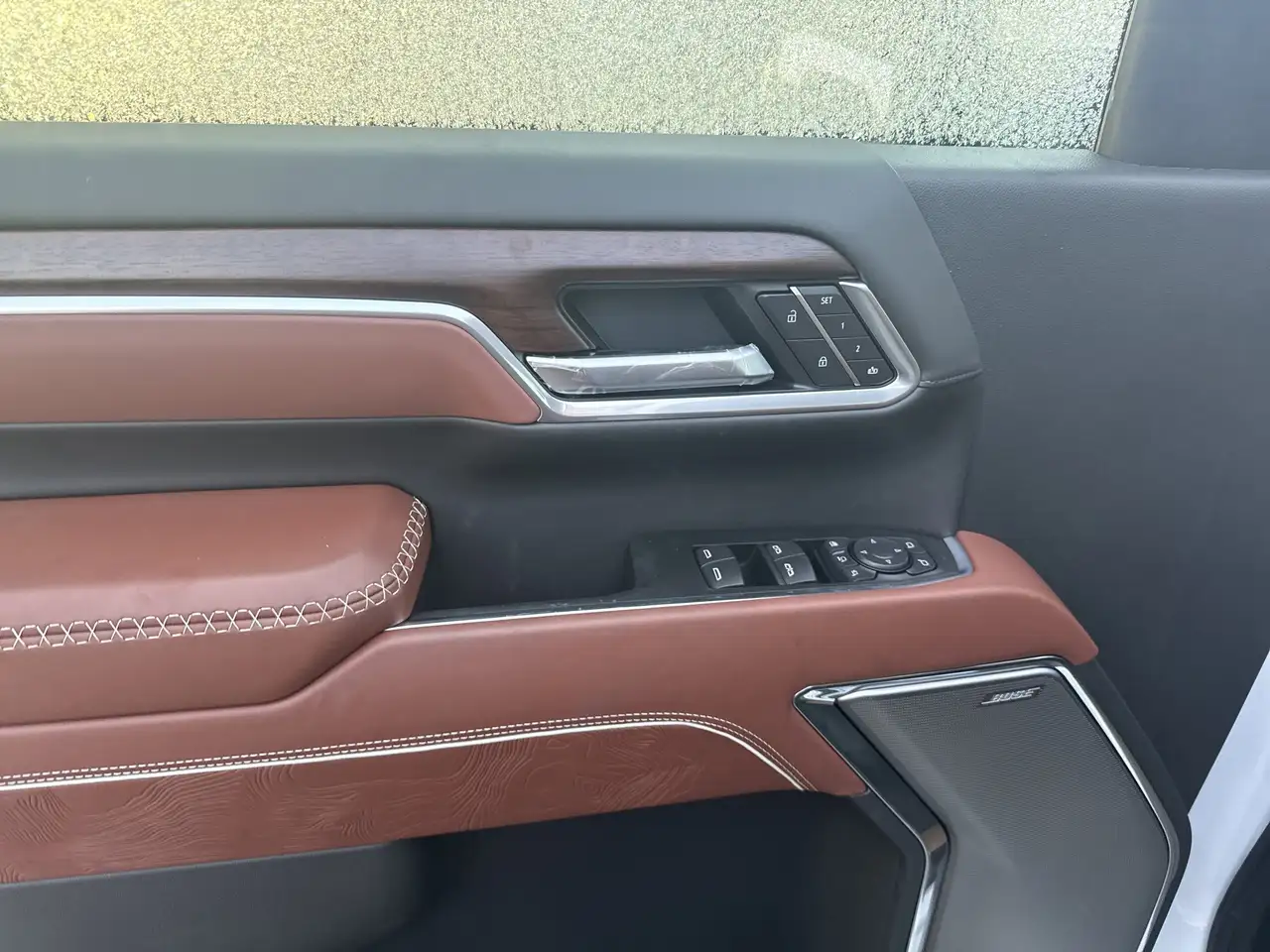 GMC Sierra 3500HD снимка GMC Sierra 3500HD