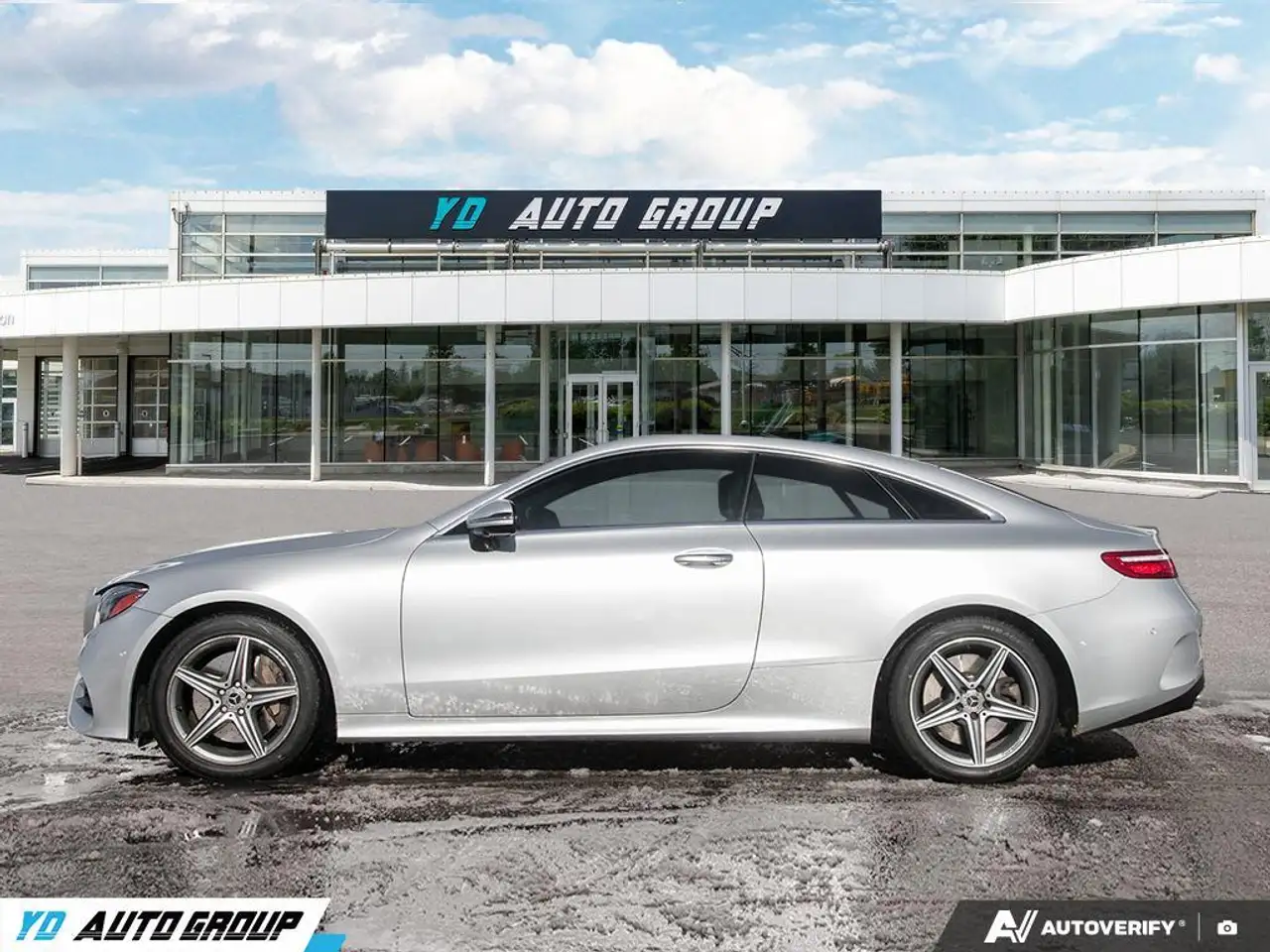 Mercedes-Benz E-Class fotografie Mercedes-Benz E-Class