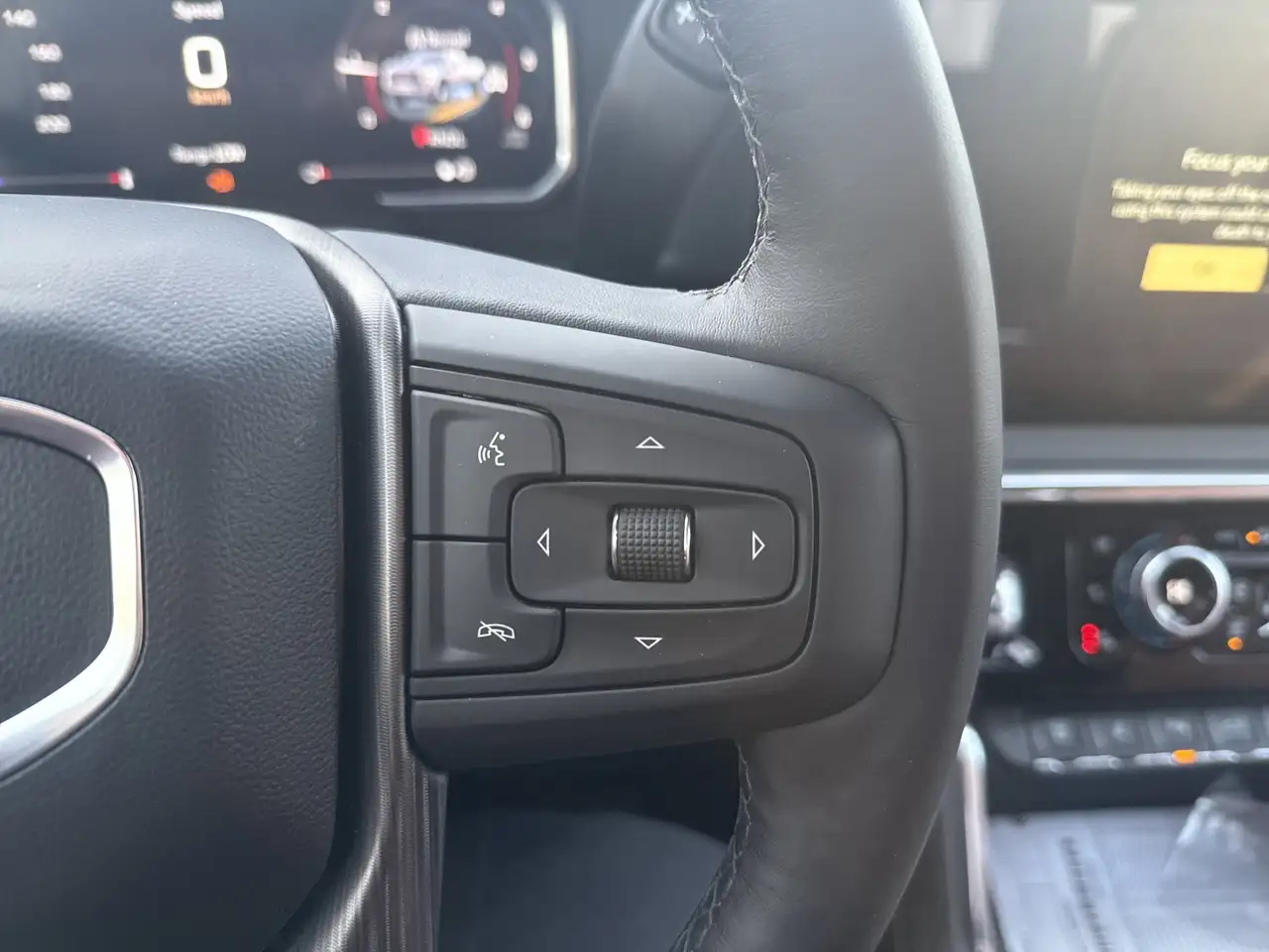 GMC Sierra 3500HD снимка GMC Sierra 3500HD
