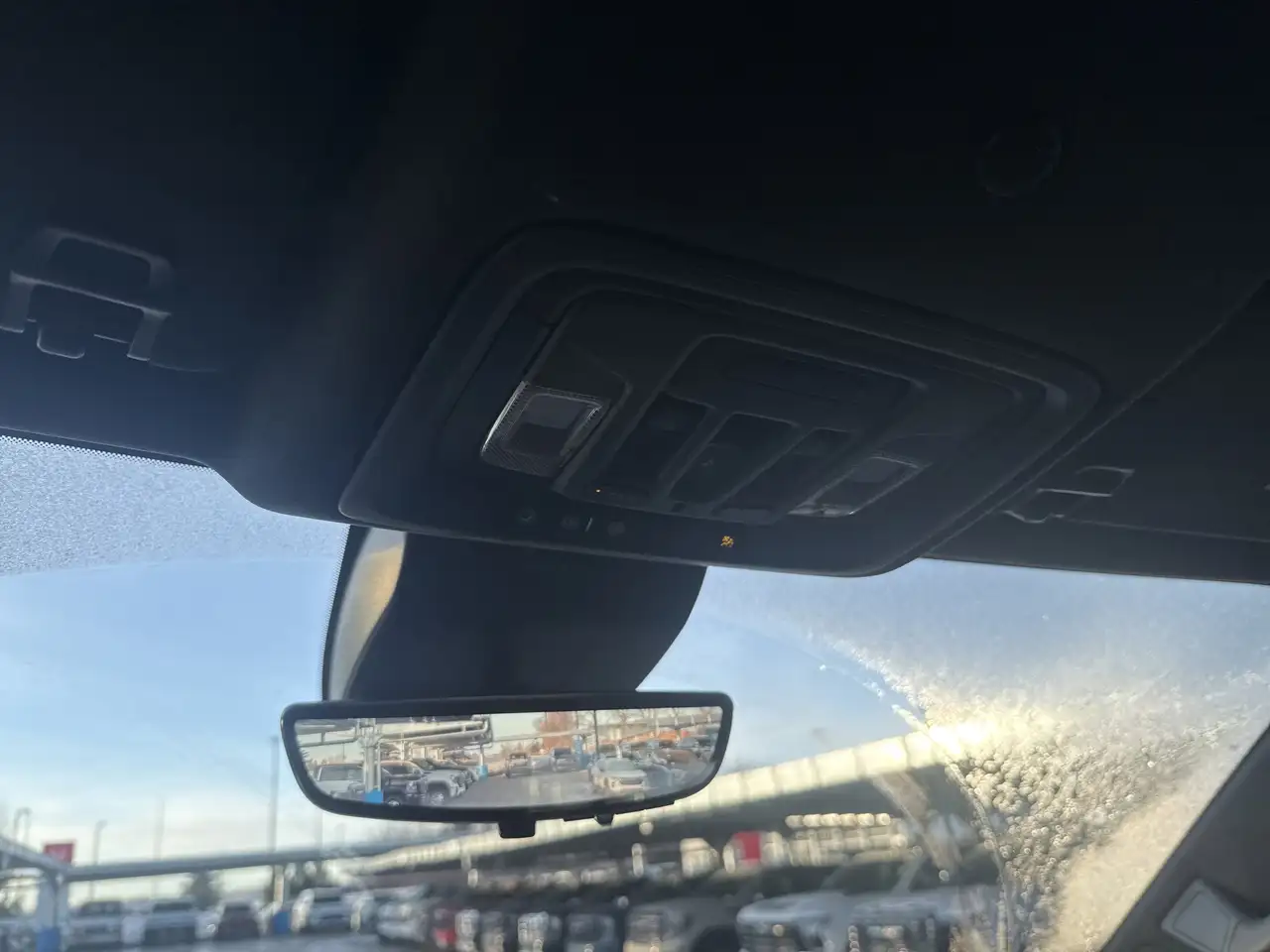 GMC Sierra 3500HD снимка GMC Sierra 3500HD