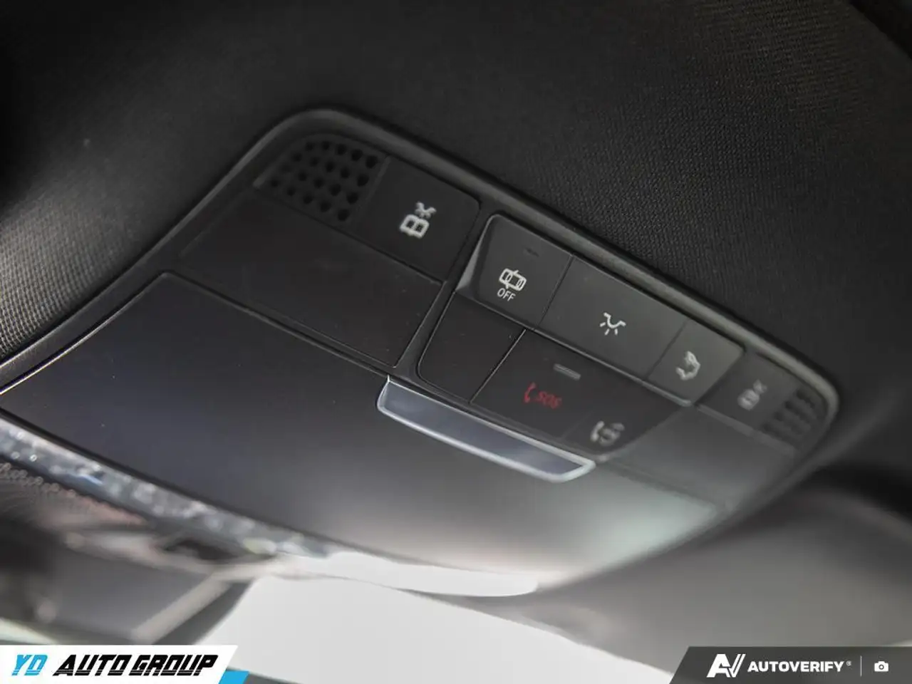 Mercedes-Benz E-Class fotografie Mercedes-Benz E-Class
