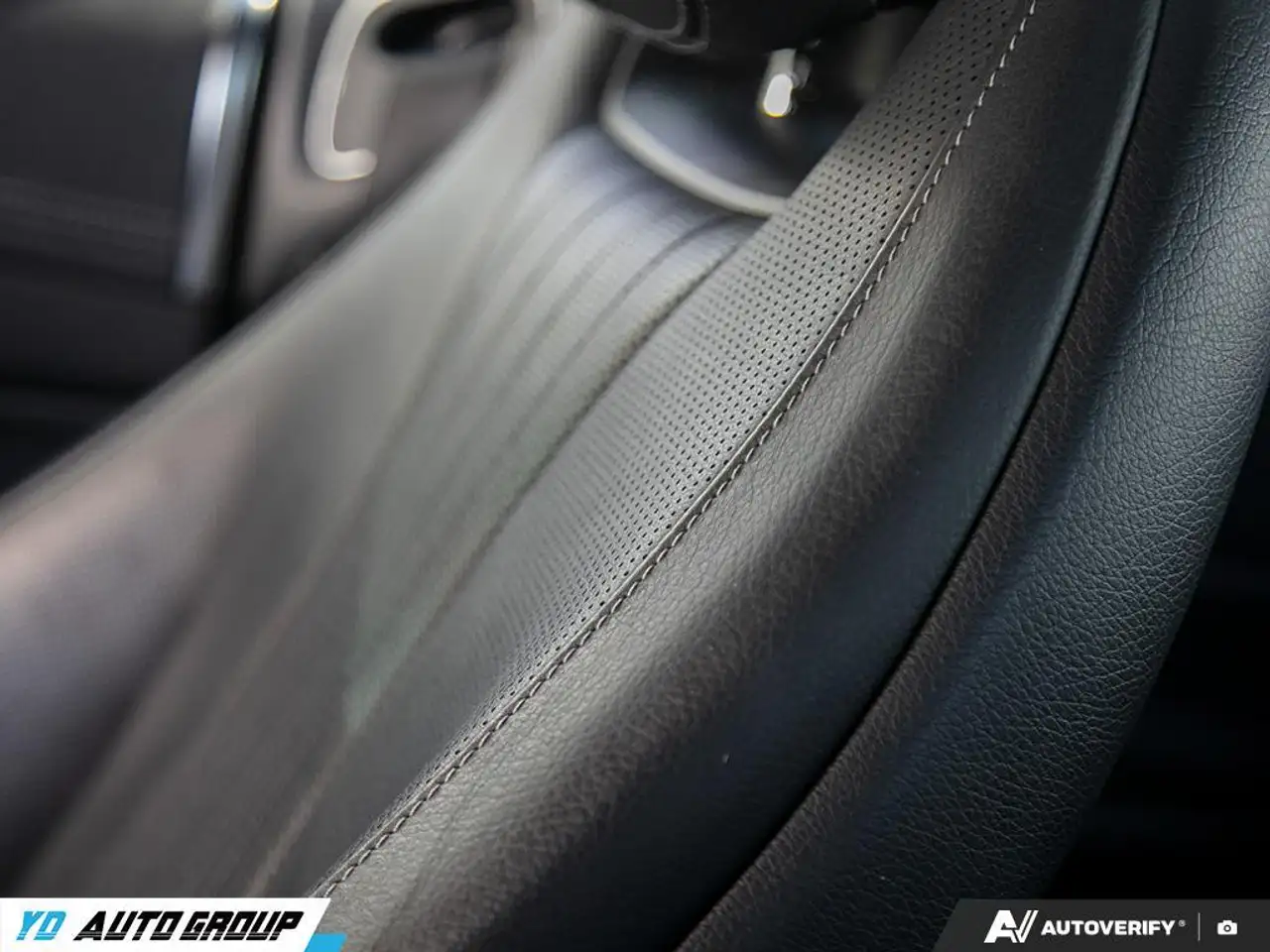 Mercedes-Benz E-Class fotografie Mercedes-Benz E-Class
