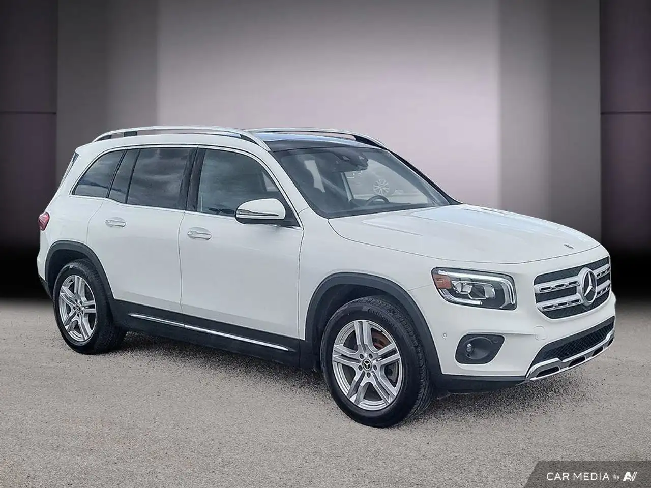 Mercedes-Benz GLB fotografie Mercedes-Benz GLB
