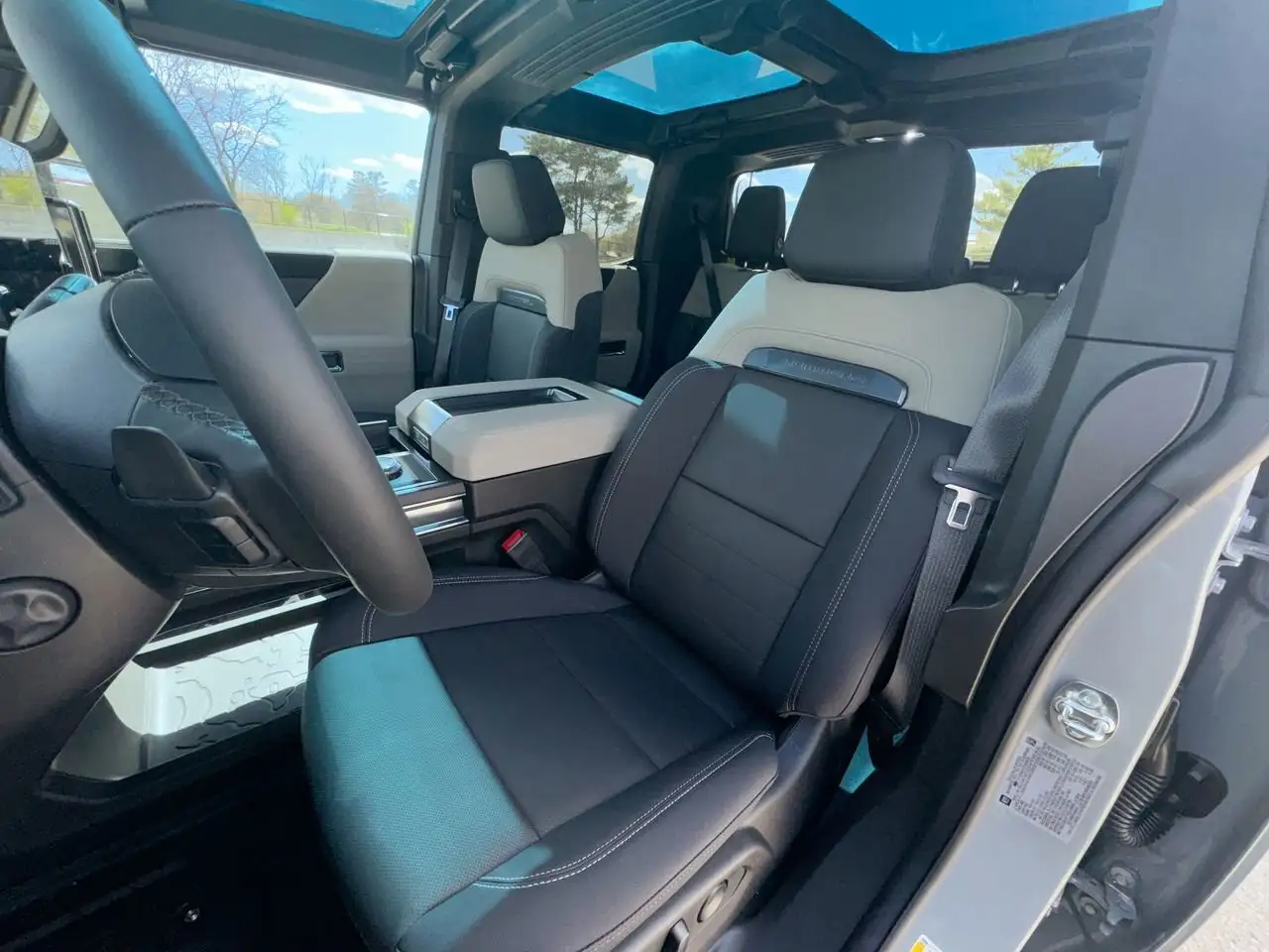 GMC HUMMER EV Pickup fotografie GMC HUMMER EV Pickup