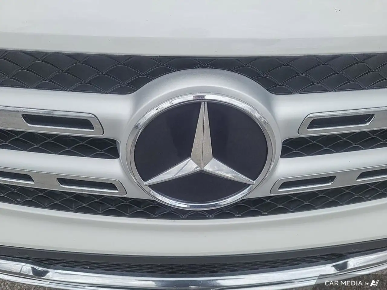 Mercedes-Benz GLB fotografie Mercedes-Benz GLB
