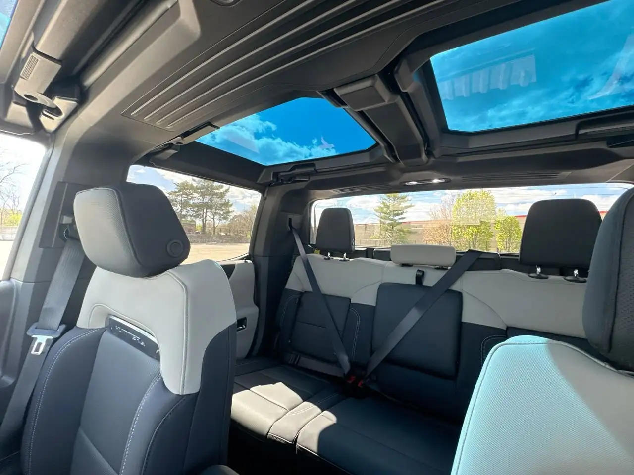 GMC HUMMER EV Pickup fotografie GMC HUMMER EV Pickup
