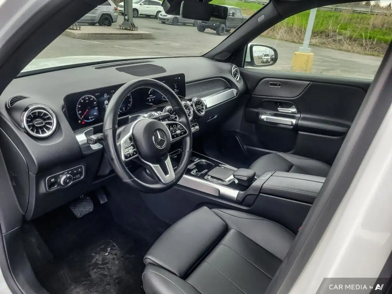 Mercedes-Benz GLB fotografie Mercedes-Benz GLB