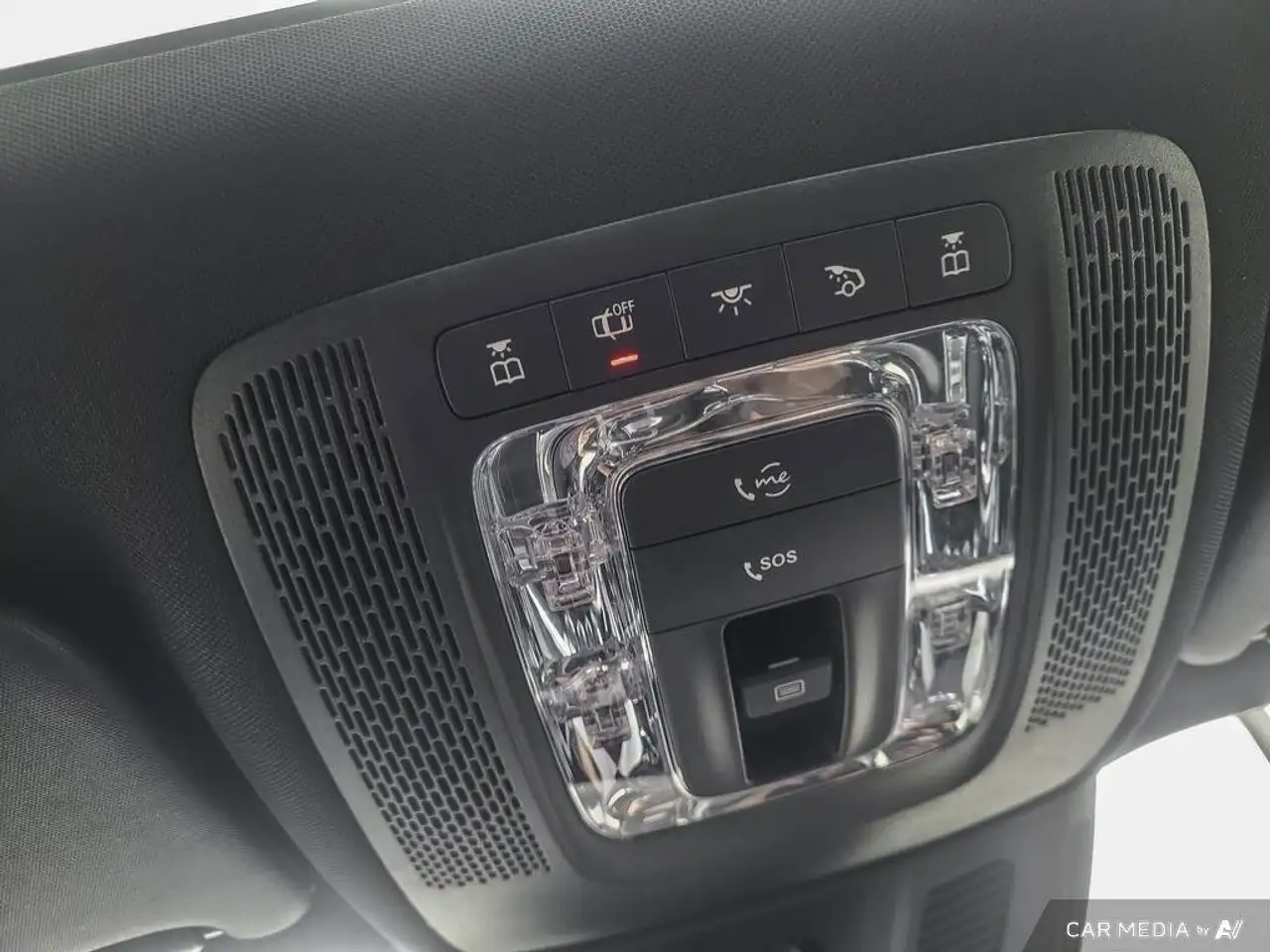 Mercedes-Benz GLB fotografie Mercedes-Benz GLB