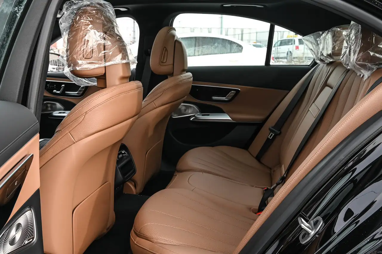 Mercedes-Benz E-Class fotografie Mercedes-Benz E-Class