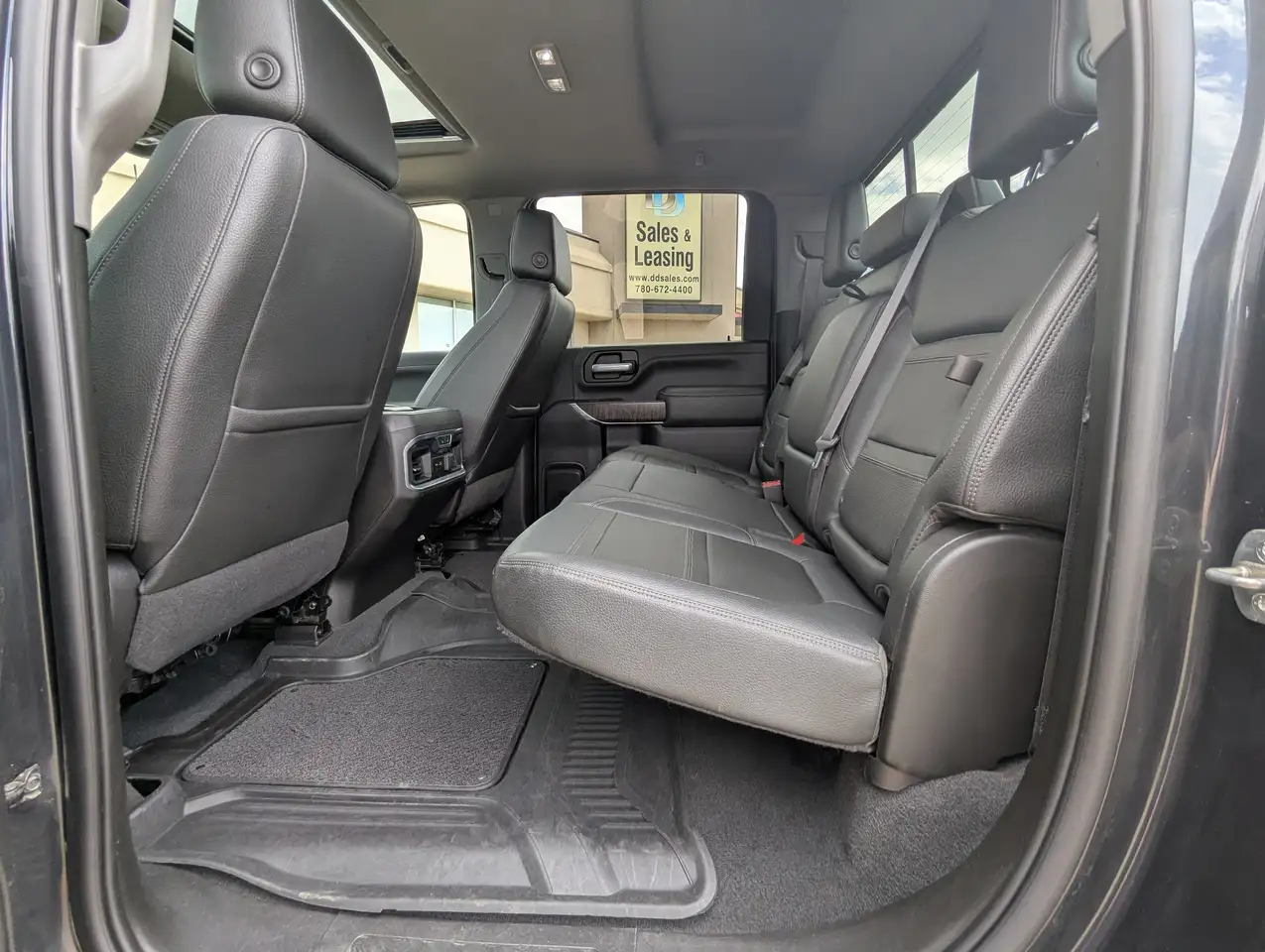 GMC Sierra 3500HD снимка GMC Sierra 3500HD